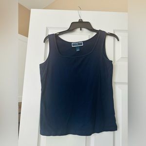 Karen Scott simple blue top!